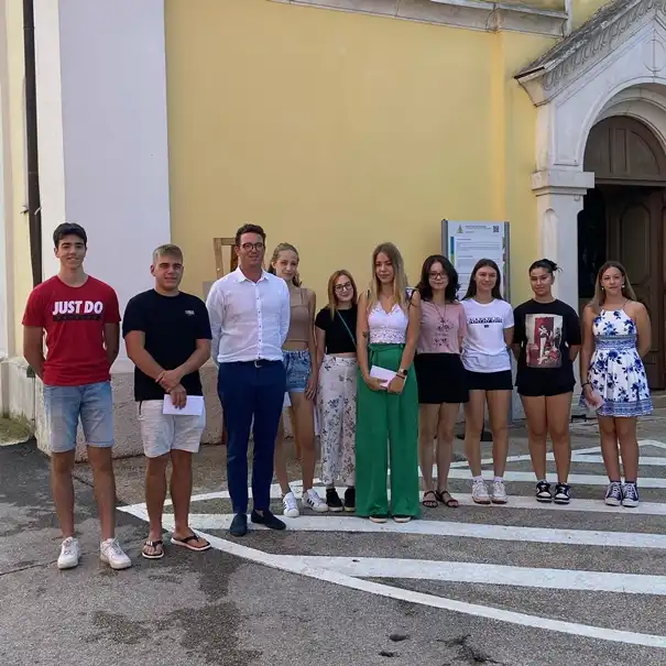 Obavijest o dodijeli nagrada odličnim učenicima u 2022.godini