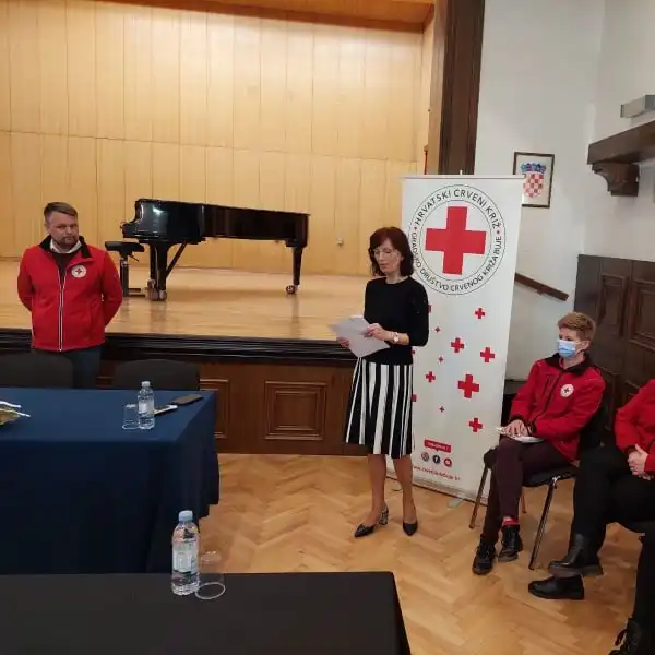 Uspješno proveden Pilot projekt Crvenog križa Pomoć u kući na Bujštini - pruženo 2400 socijalnih usluga