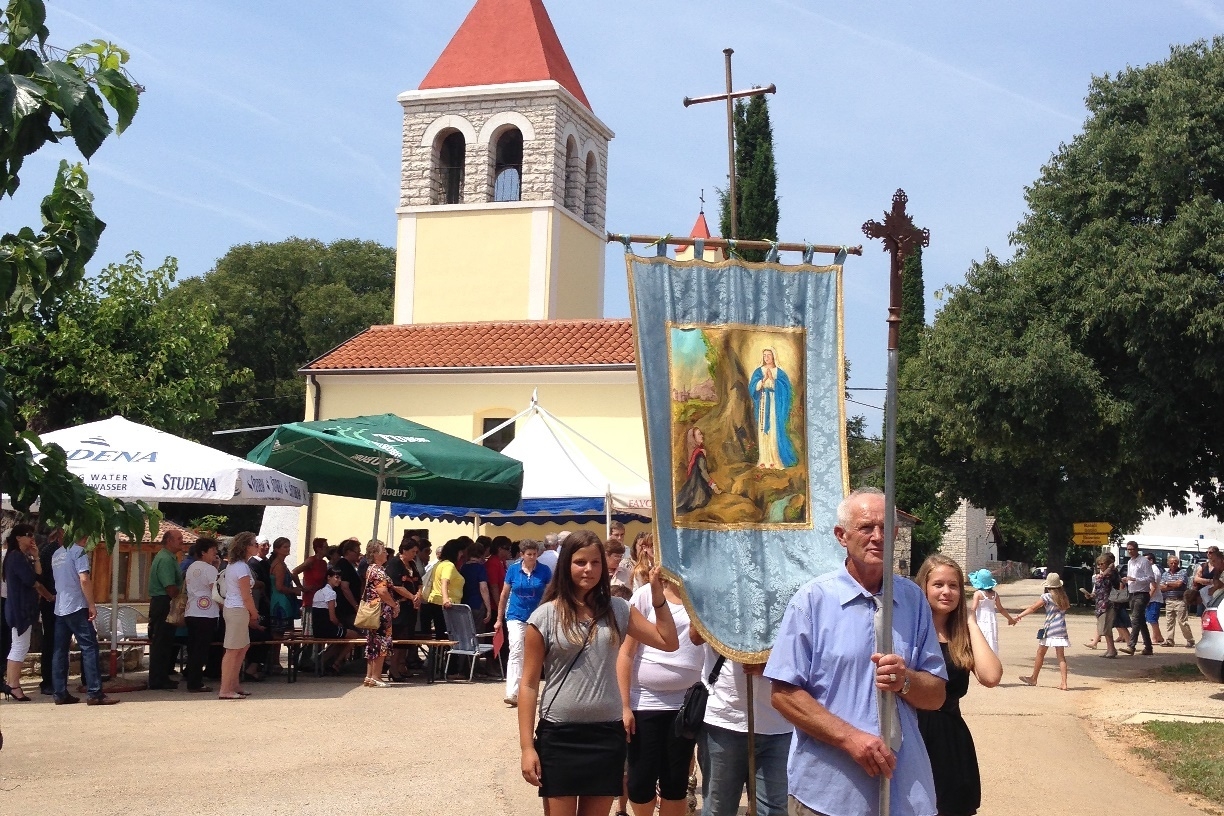 FESTA DELLA MADONNA DI LOURDES