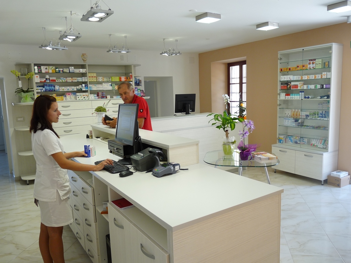 Farmacia „Barbara Halužan“, mag.pharm.